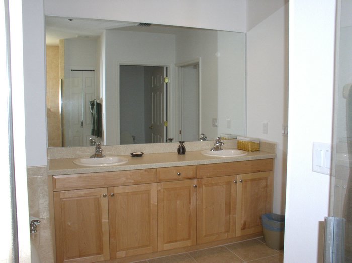 Interior13.jpg