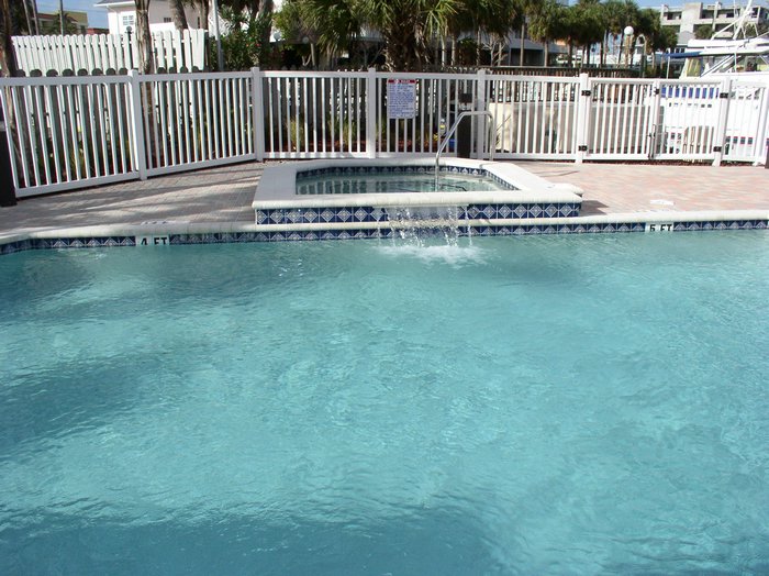 Pool3.JPG